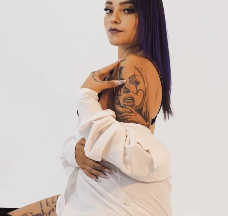 ChloeAllennn Live XXX-Chat