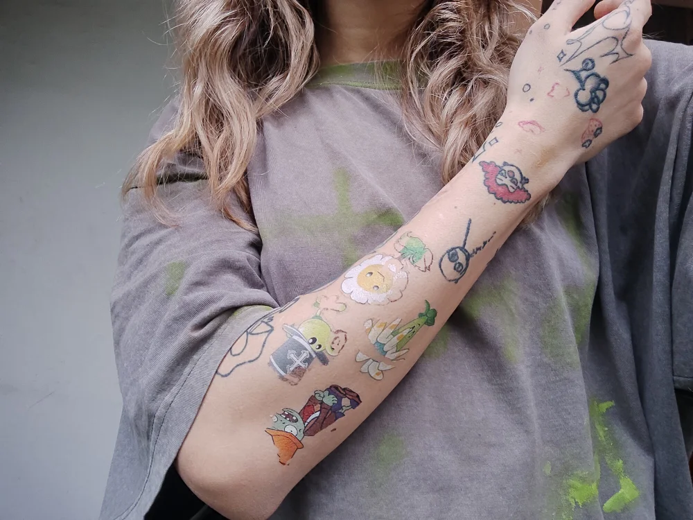 deeeedoll офлайн чат стая
