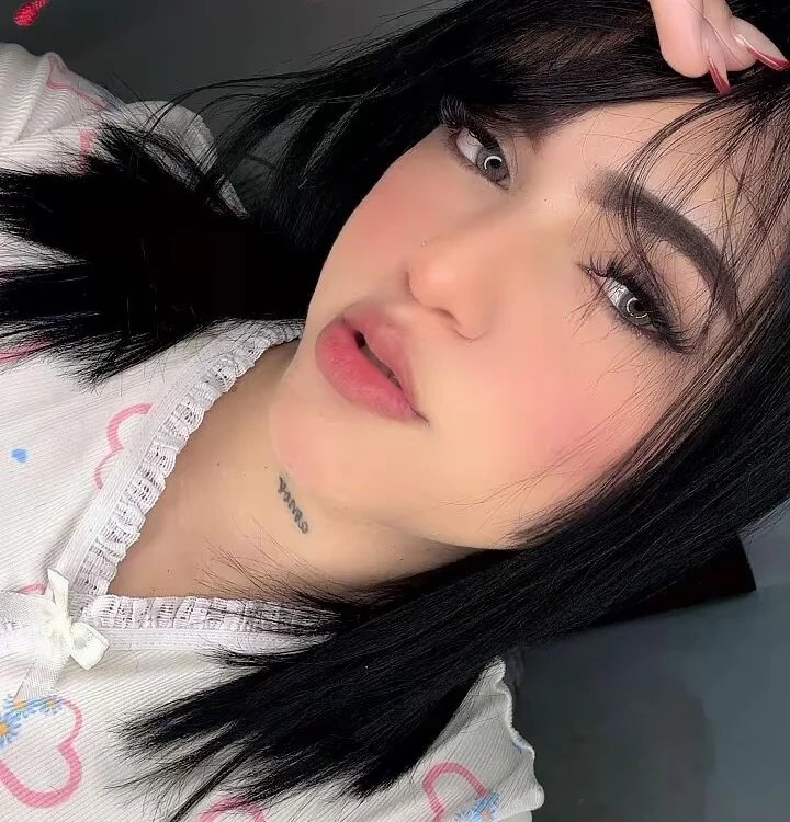 oriannys23's Offline XXX Chat