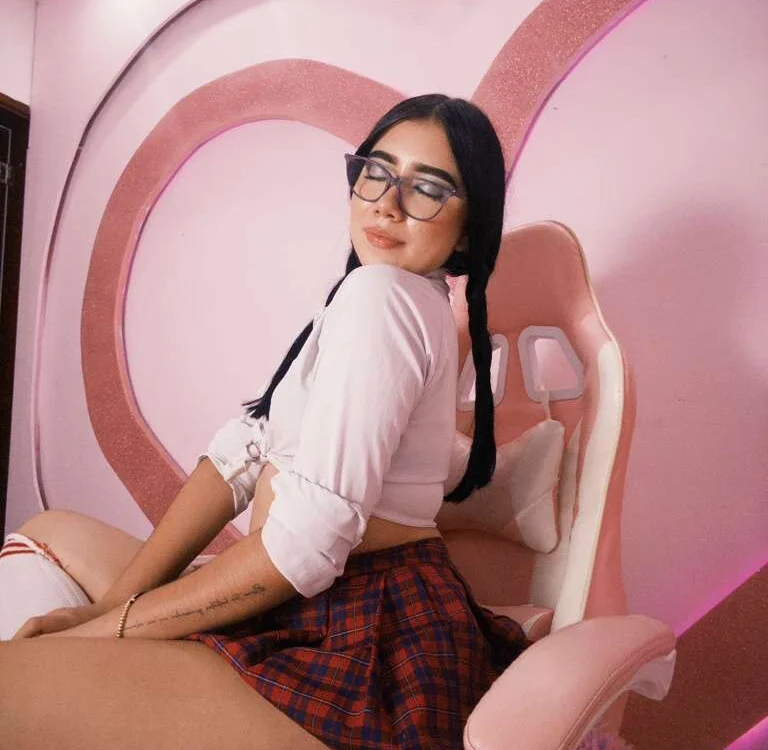 Katherine_rose7 offline chatrum