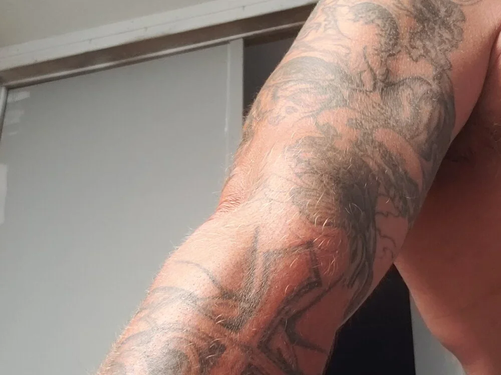 girthbrooks1269 Offline XXX-chat