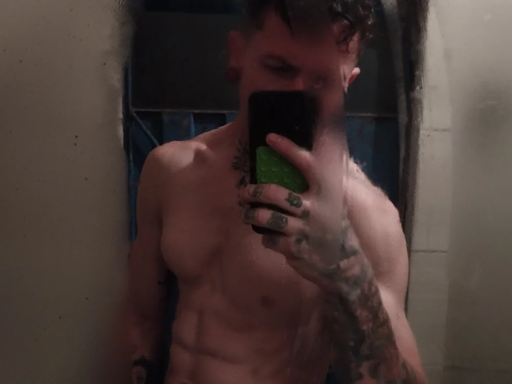 Dante_41 offline XXX-chat