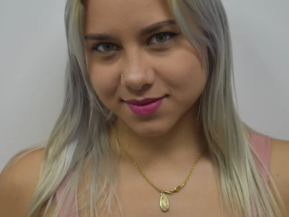 emilyfooster's Offline XXX Chat