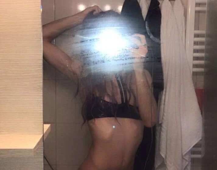 lucy_bimbim offline XXX-chat