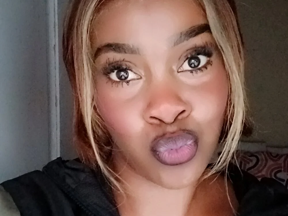 Офлайн-чат XXX PlanetalMilk