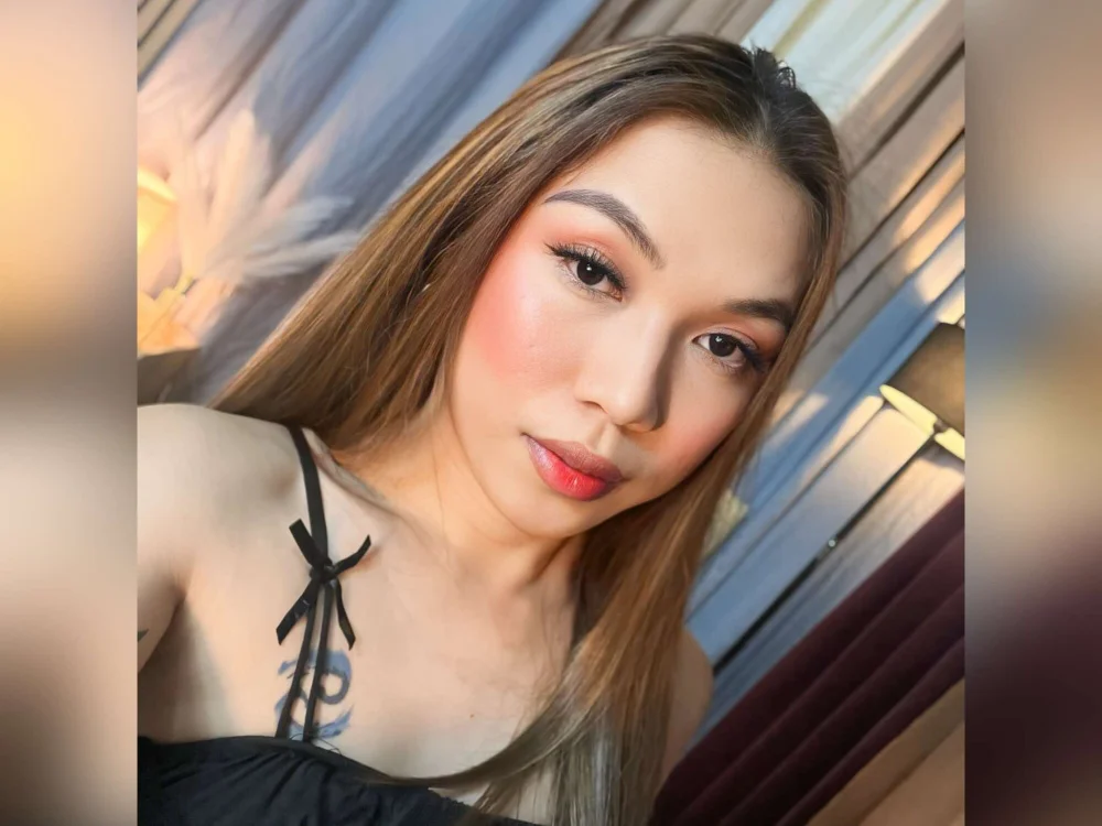 camilla_wild 離線 XXX 聊天