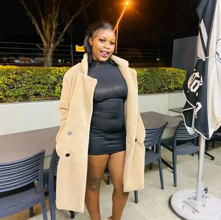 Brown_Babbie Adlı Modelin Çevrimdışı XXX Sohbeti