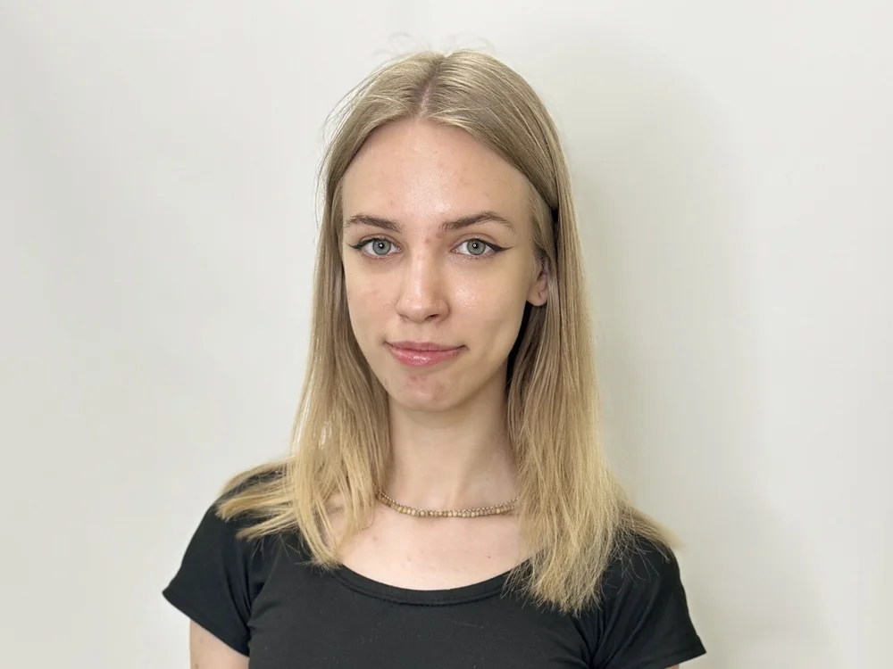GillianHarn's Offline Chat Room