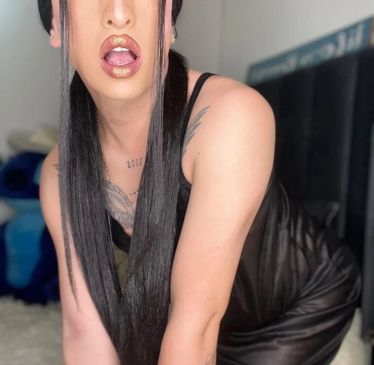 shantal_brown1: συνομιλία ΧΧΧ εκτός σύνδεσης