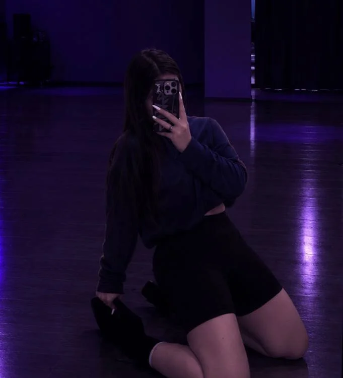 MiaKiss cover photo