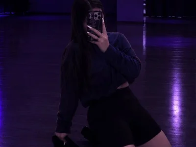 MiaKiss - Girl 