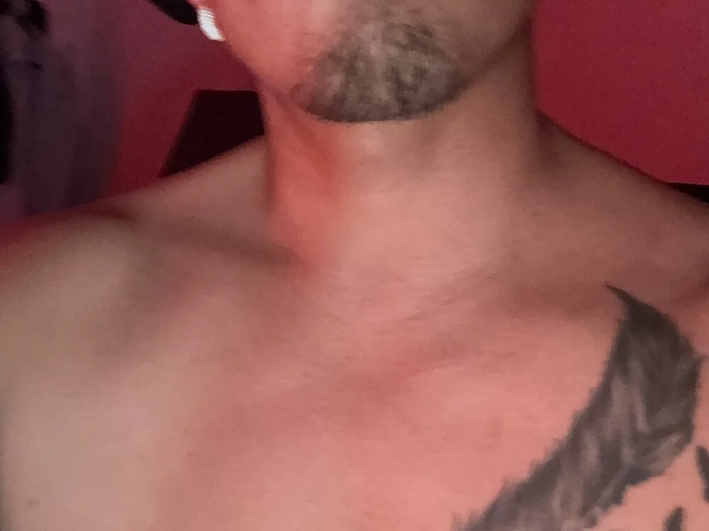 BigJohnny21 오프라인 XXX 채팅