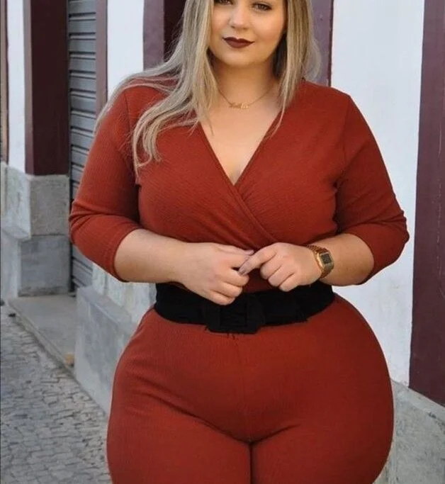 Noora- offline XXX-chat