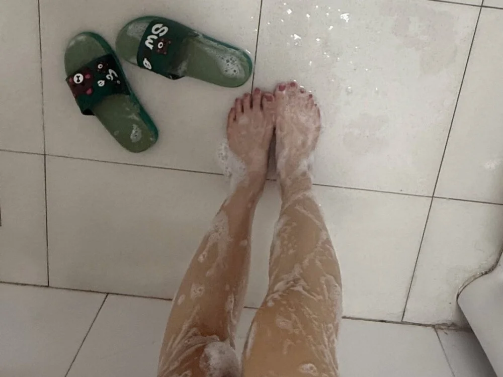 Cherry_pusy99's Offline XXX Chat