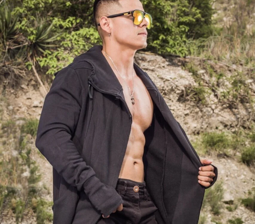 Byron92n Offline XXX chat