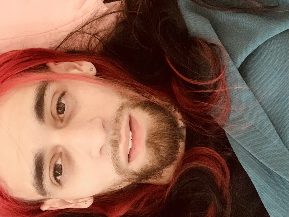 TheBoyyXO offline chatrum