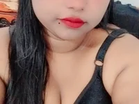 Mahiya_Mahii webcam