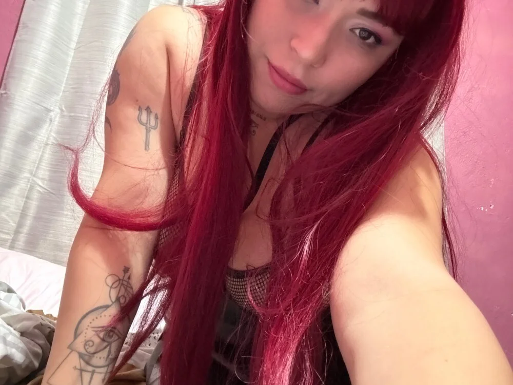 cinnamoncindy9's Offline XXX Chat