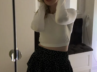BecaItsme Female Footjob Online Webcam Porn