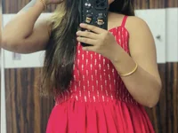 hot_priyaaa