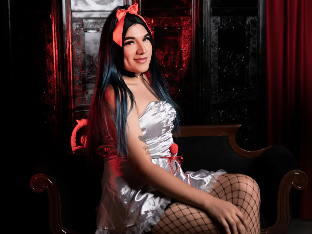 LaraDream1 offline chatrum