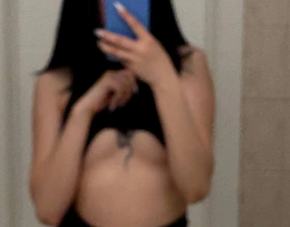 DayanaBundy's Offline XXX Chat