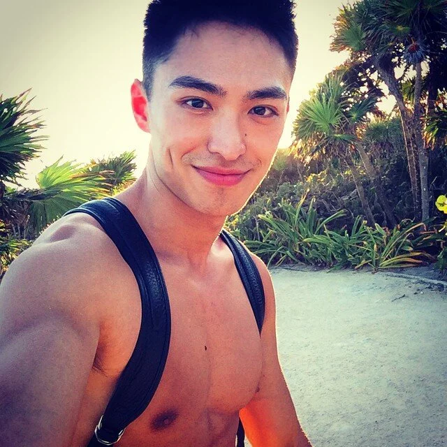 NathanNg2004 离线XXX聊天