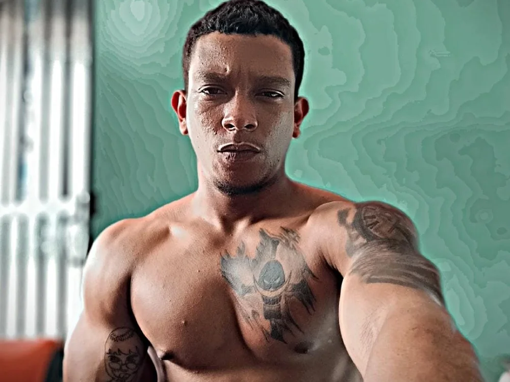 Kaidoooo25's Offline XXX Chat