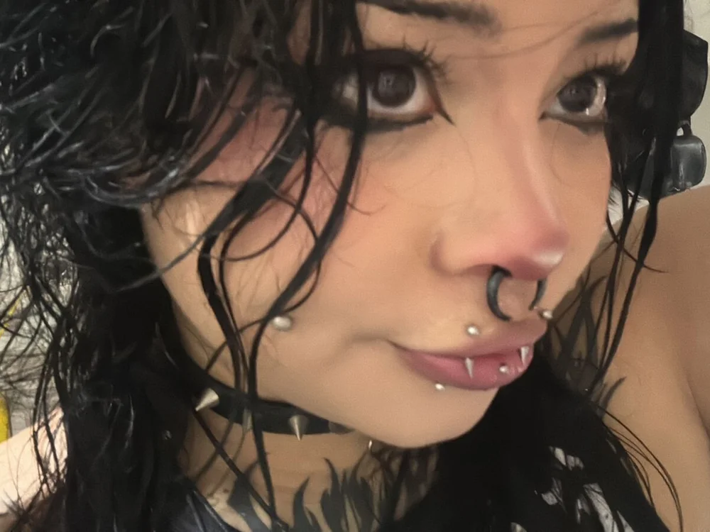 Offline XXX chat MiaAmane02
