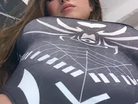 LexiCutie Adlı Modelin Canlı XXX Sohbeti