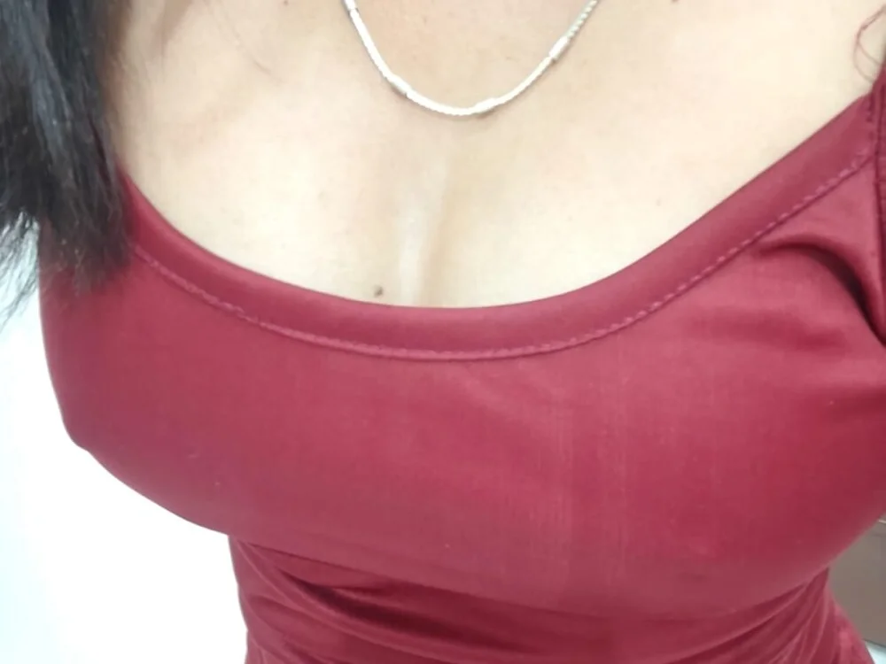 Fantasy_Queen94's Offline XXX Chat