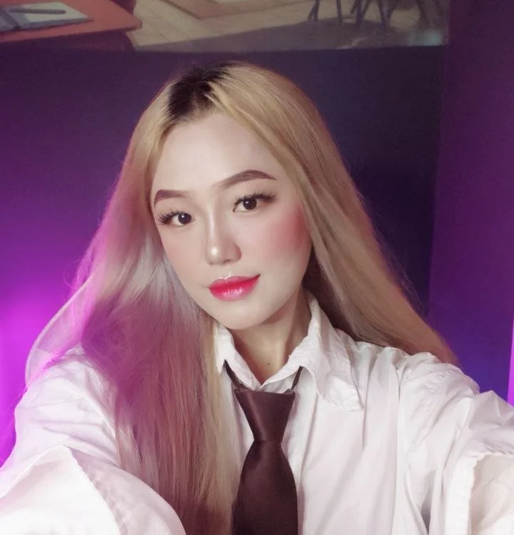 GiannaHulburt Obrolan XXX Offline