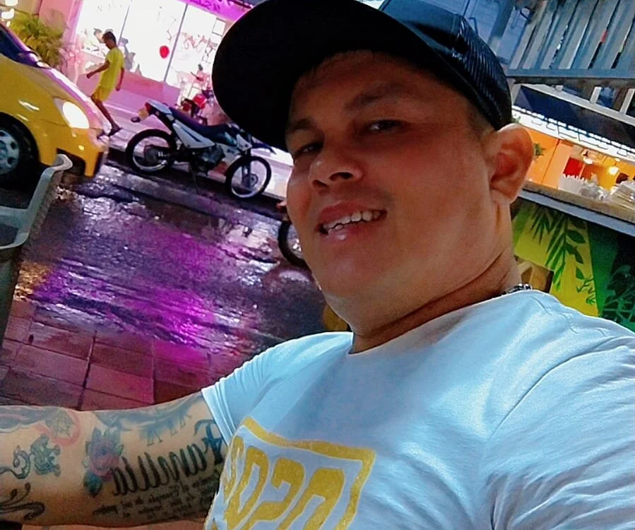 Eddieospina
