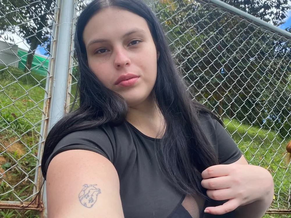 veronica_lodge2sm Chat XXX Ngoại tuyến