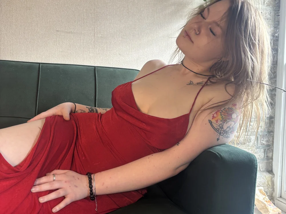 ห้องแชทออฟไลน์ของ big_titty_gf