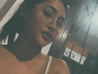 OliviaJones18 webcam