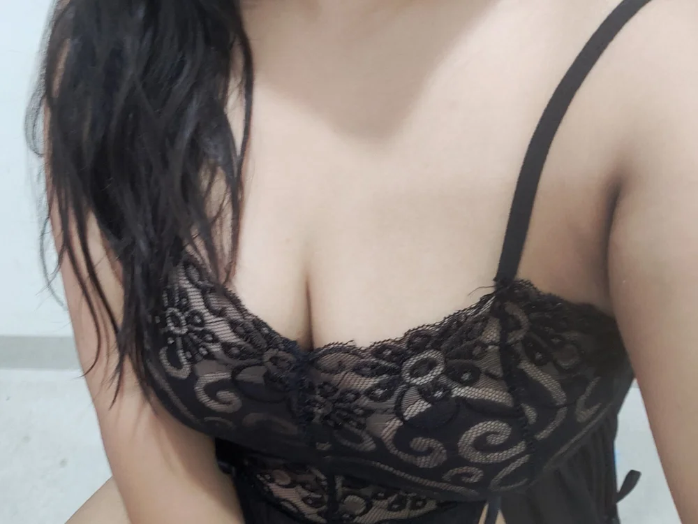 Devika_A's Offline Chat Room