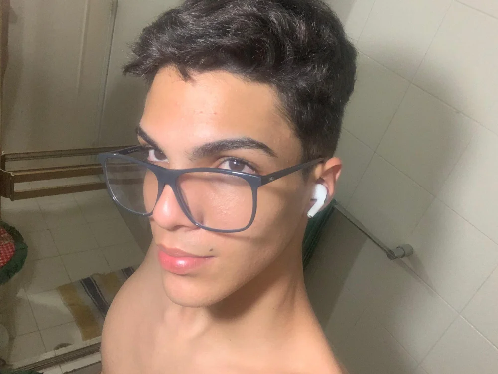 XanderDirtyBo's Offline Chat Room