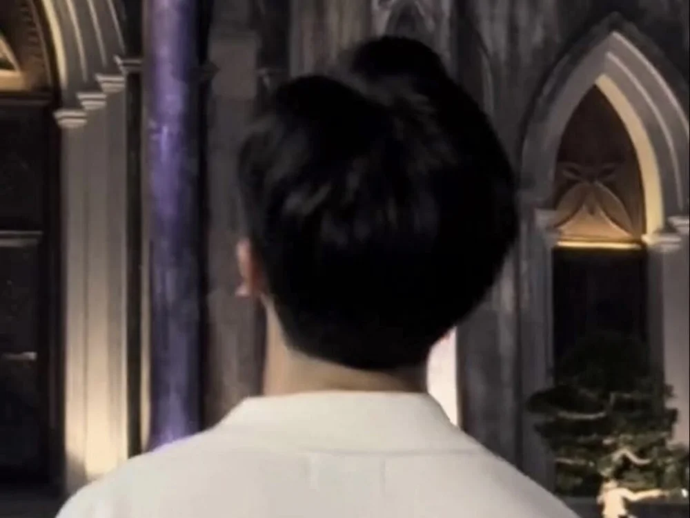 HuyLeee660 cover photo