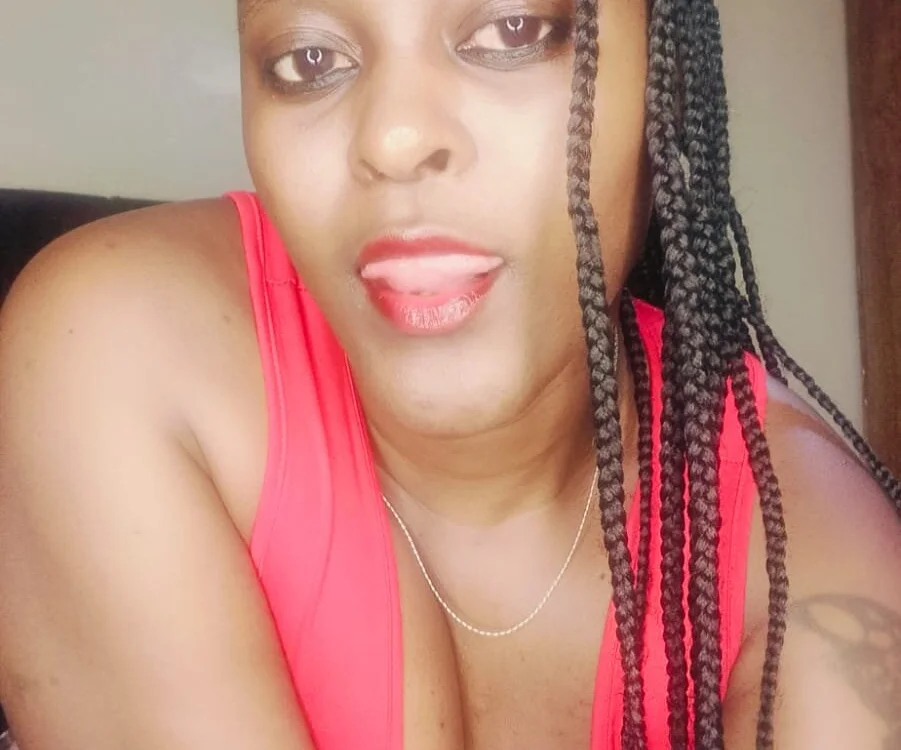 flirty_foxx's Offline XXX Chat