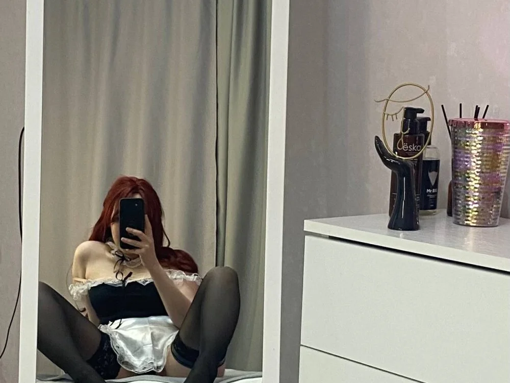 Sexy_Alexia69's Offline XXX Chat