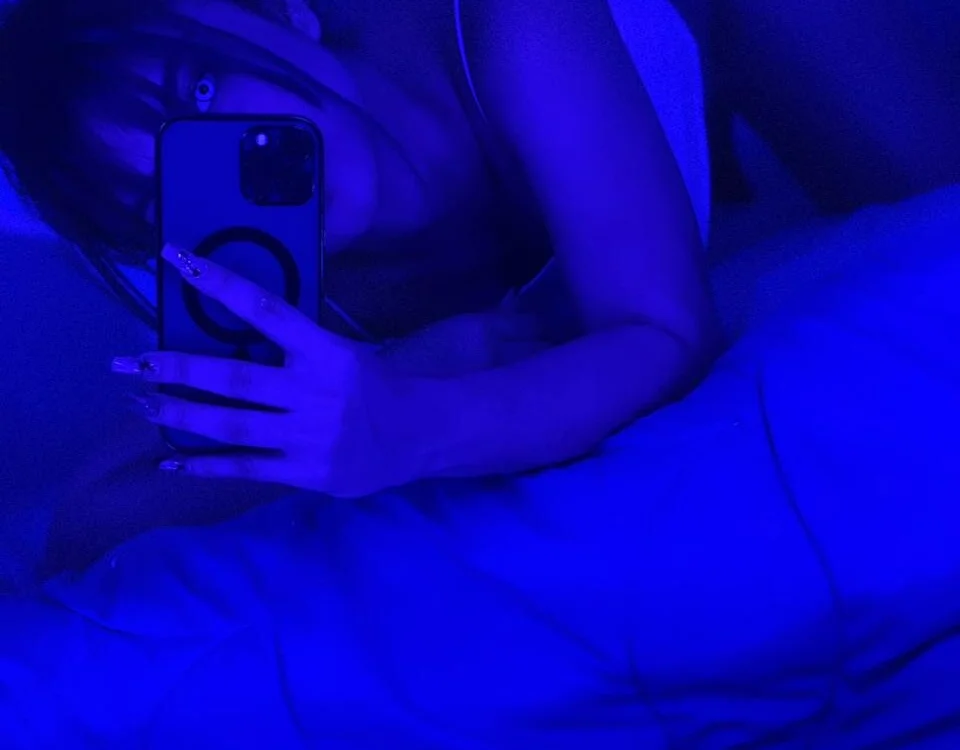 isa_g's Offline XXX Chat