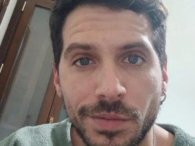 Adrianxxxxxx53 profile