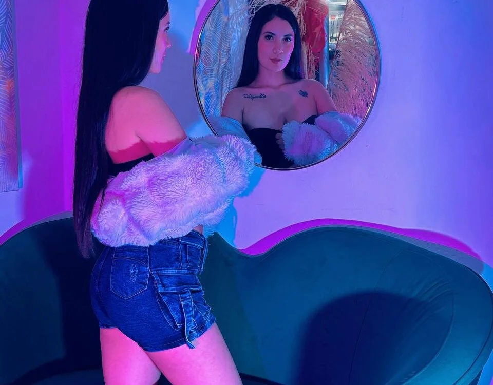 Samara_Diamond_のオフラインXXXチャット