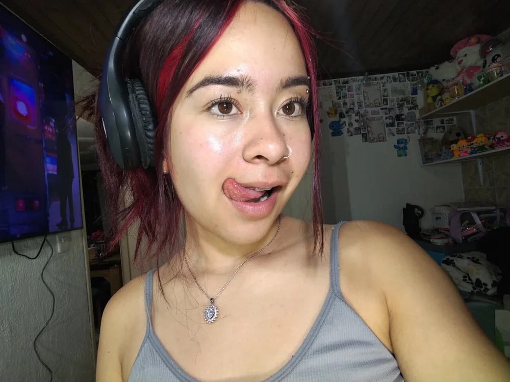 miruu_Bdsm offline chatrum