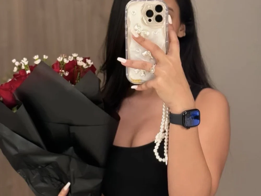 Simran_kaurr offline XXX-chat