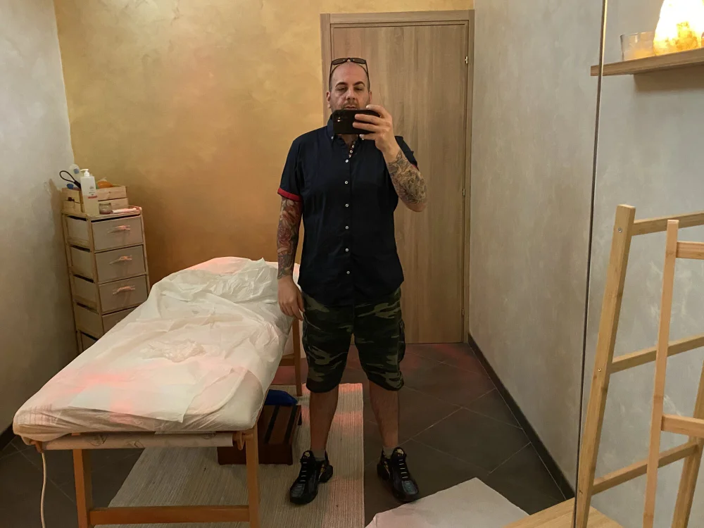 Roma84000 Chat XXX offline
