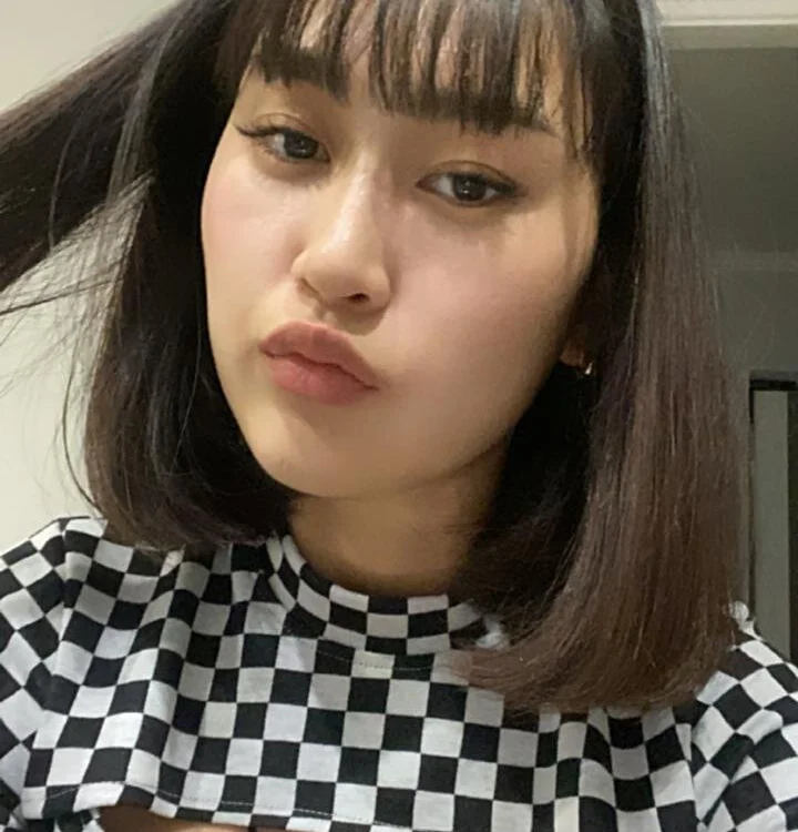 Bilik Sembang Luar Talian Hitomi-and-Dredd