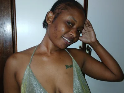 Hotgorgeousbitch Female Brunettesblowjob Live Webcam Nude
