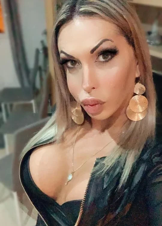 la_prohibida offline chatrum